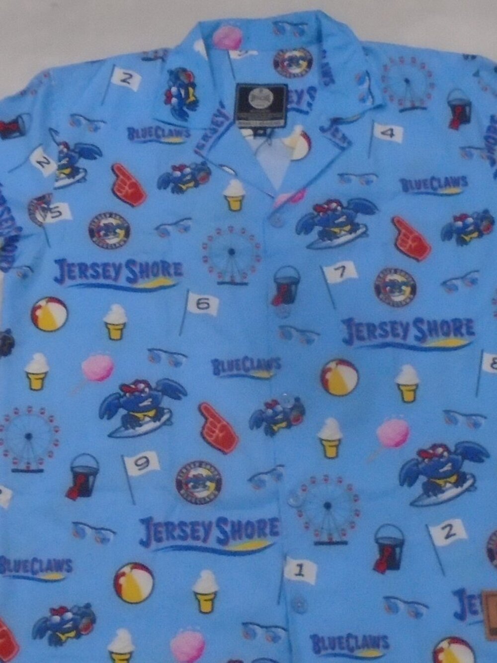 Jersey Shore BlueClaws Official League Hawaiian Shirt Phillies Size Medium Adult
